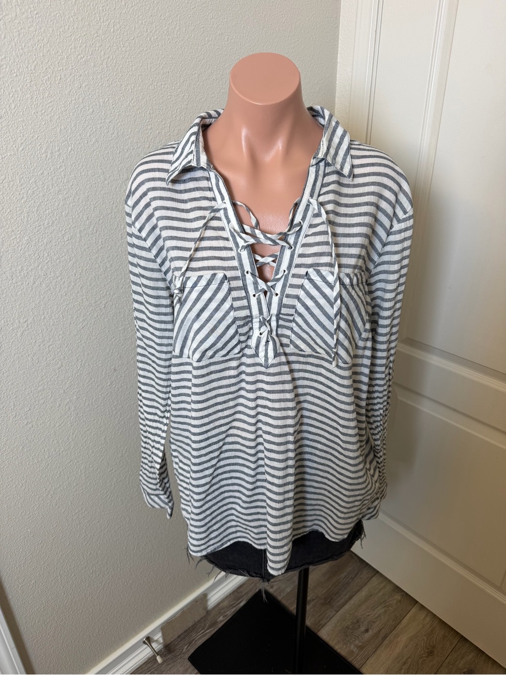 Mountain Hardwear Striped Lace-Up Top - White & Gray